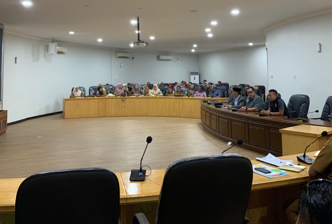 Honor Belum Dibayar Empat Bulan, Komisi II DPRD Kampar Soroti Nasib Guru Bantu