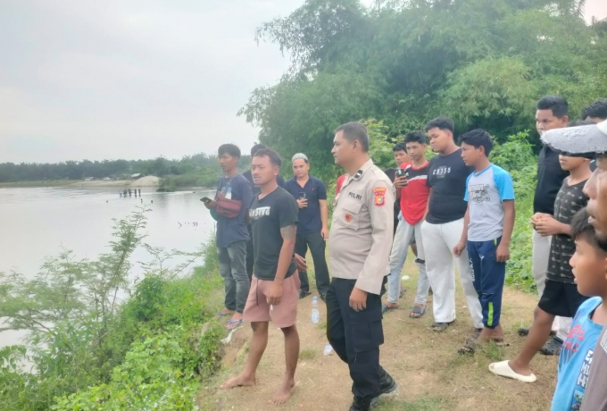 Mandi dan Mancing di Sungai Kampar, Buruh Asal Jabar Terseret Arus Hingga Tenggelam di Pulau Kosiok