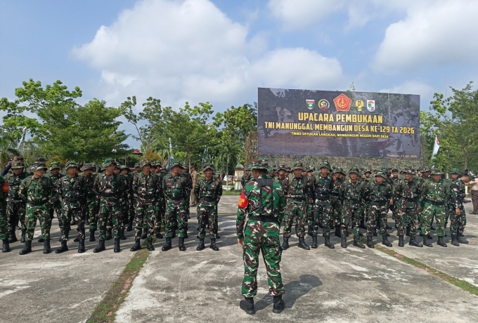 Sebanyak 150 Personel Tim Satgas TMMD Ke 129 Kodim 0313/ KPR Laksanakan Serpas Menuju Desa