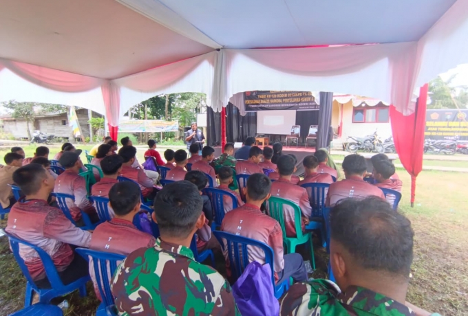 Bentengi Generasi Muda dari Narkoba, Satgas TMMD ke-129 Kodim 0313/KPR Gelar Penyuluhan