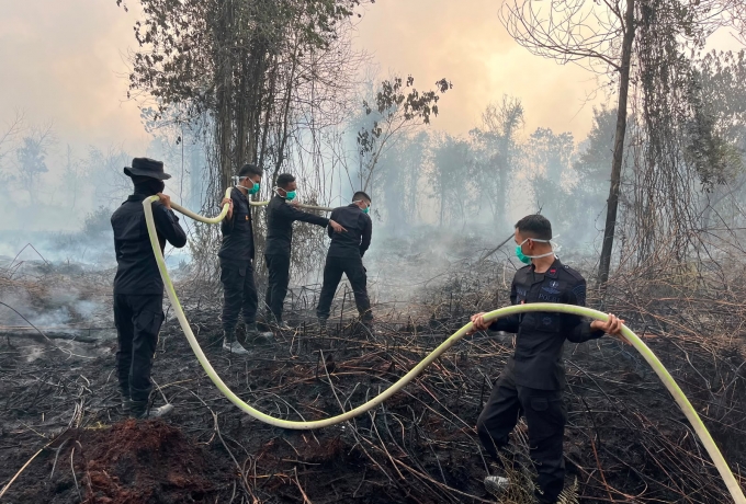Perkuat Operasi Karhutla, Brimob Polda Riau Kerahkan Puluhan Personel ke Kampar