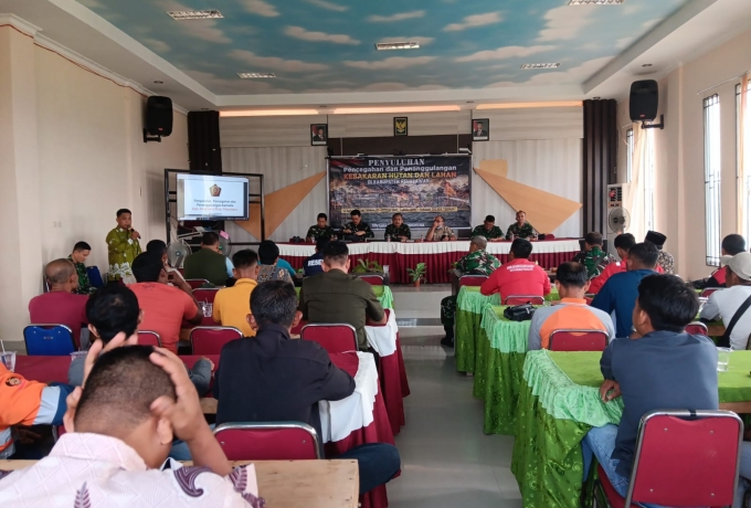 Mitigasi Karhutla Sejak Dini, Tim Penyuluh Mabes TNI Gelar Edukasi Bersama Muspika Langgam
