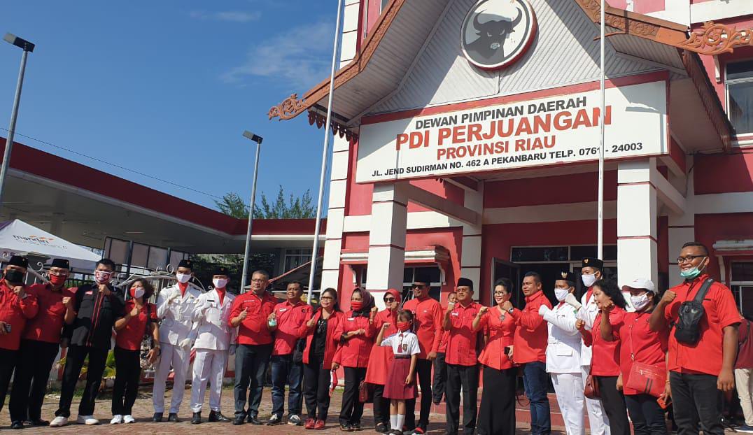 Mengharukan Anak Kelas  3 SD  Bacakan Teks Proklamasi Depan  