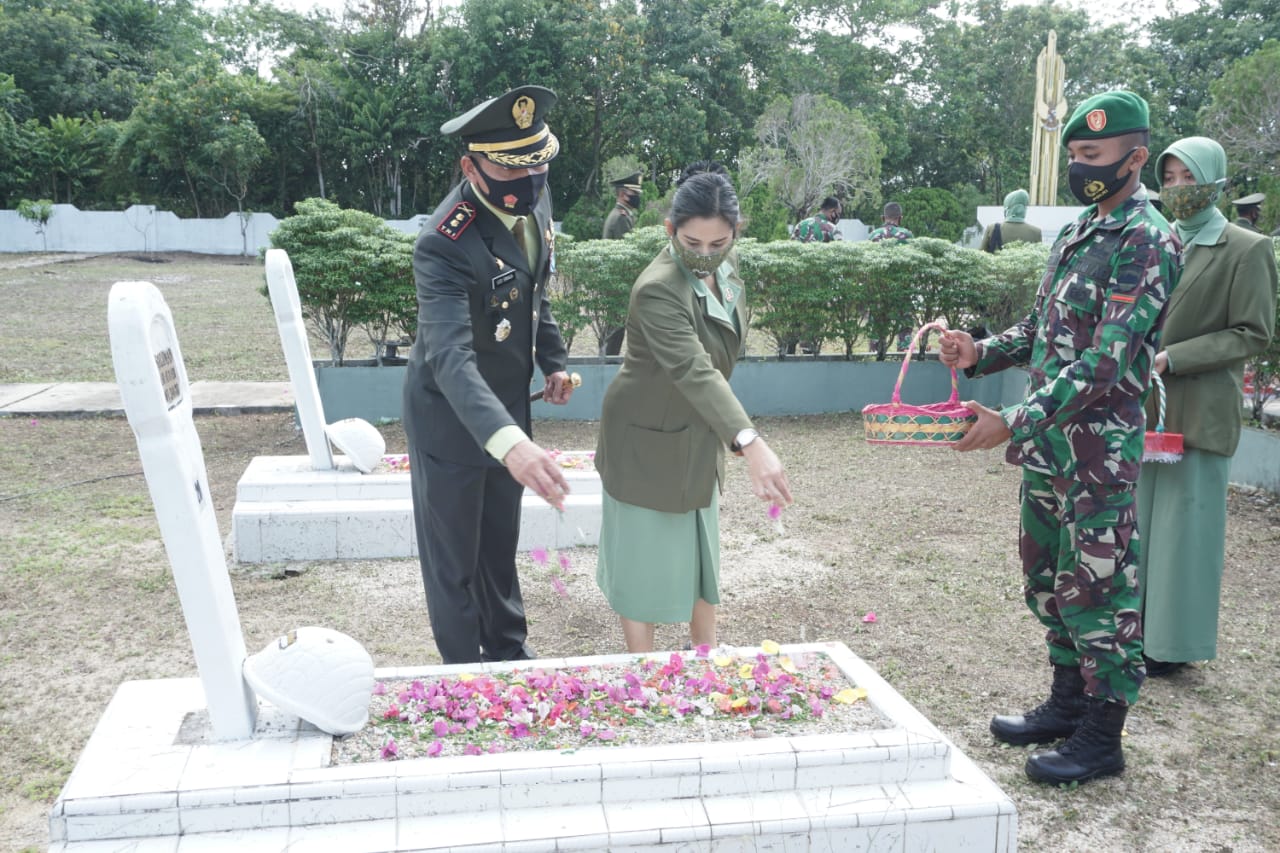 Kodim 0313/KPR Gelar Upacara Ziarah Nasional Dalam Rangka HUT TNI Ke-75 Tahun 2020