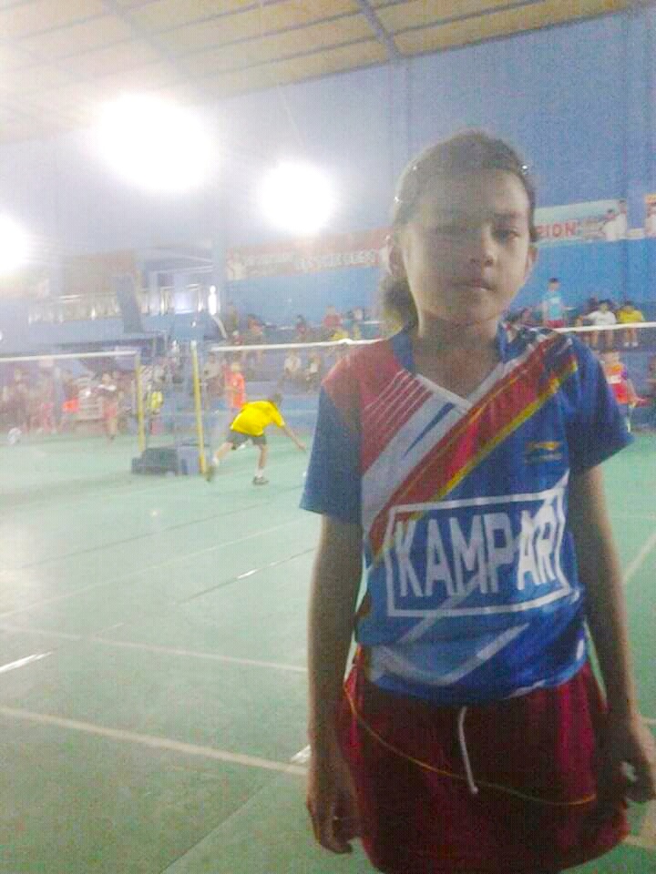 Adelia Anjani, Pebulutangkis Cilik Kampar Melaju Babak Final Hiqua Wijaya Open Di Medan