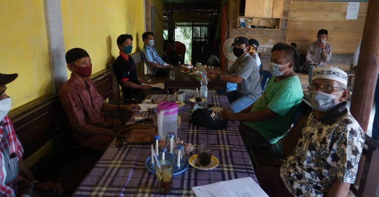 Kisah Sukses Kemitraan Program HTR di Riau