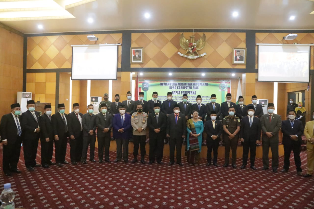 Bupati Siak Alfedri Ucapkan Selamat Atas Pelantikan Pergantian Antar Waktu Anggota DPRD Ir. Marihot 