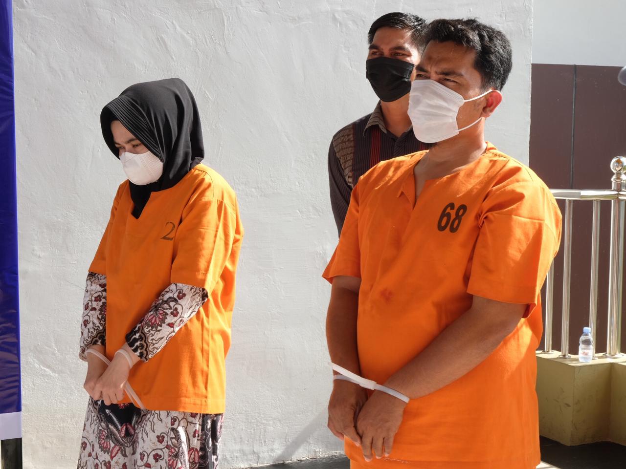 Polda Riau Ungkap Tindak Pidana Perbankan, 2 Tersangka Pencurian 1,3 M Uang Nasabah Diamankan