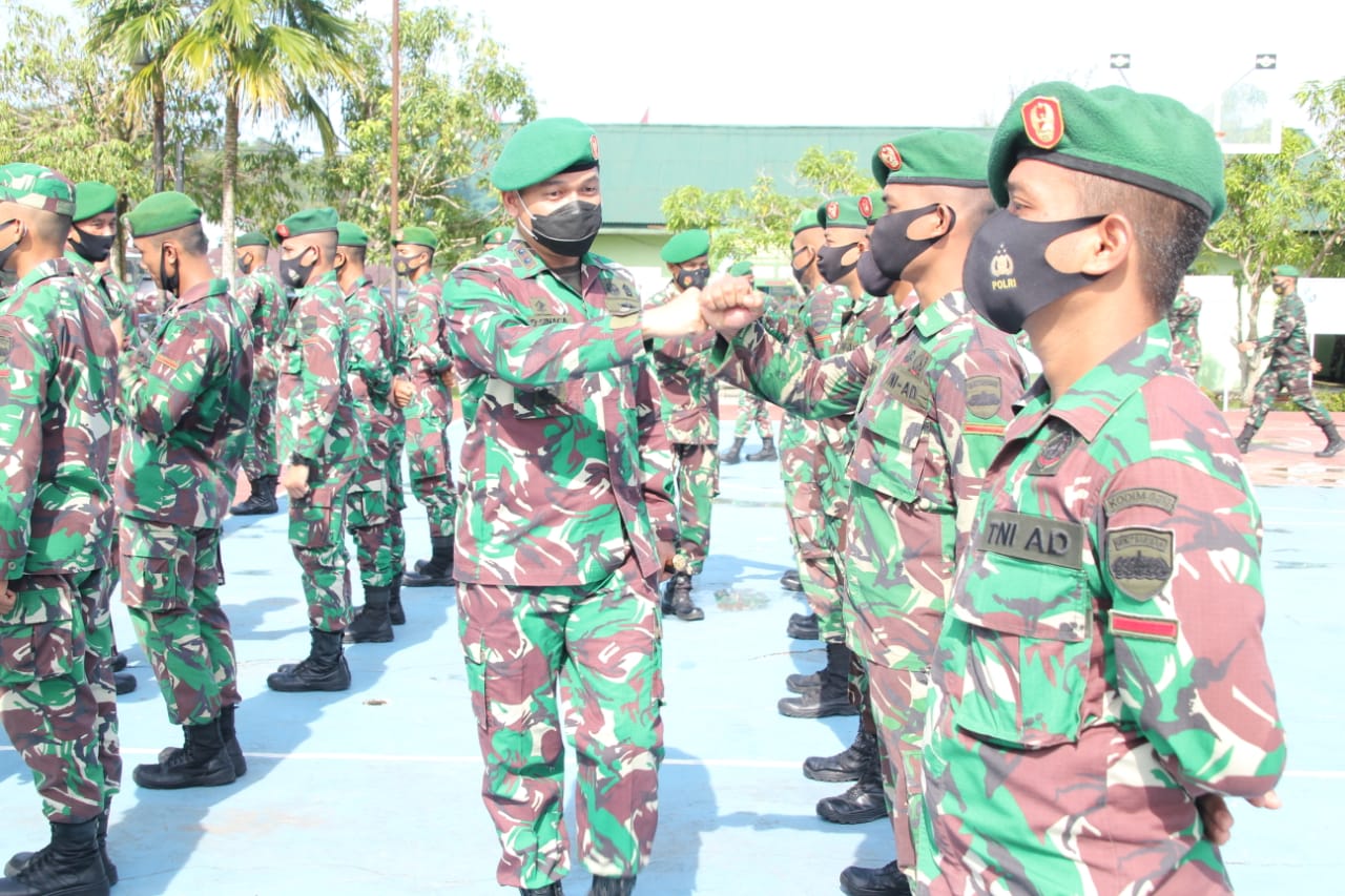 Lepas 27 Tamtama Remaja Prababinsa Ke Satuan Baru, Ini yang di Sampaikan Dandim 0313/Kpr