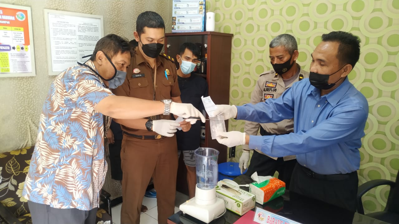 Resnarkoba Polres Kampar Musnahkan Barang Bukti 19,97 Gram Sabu dari 2 Ungkap Kasus
