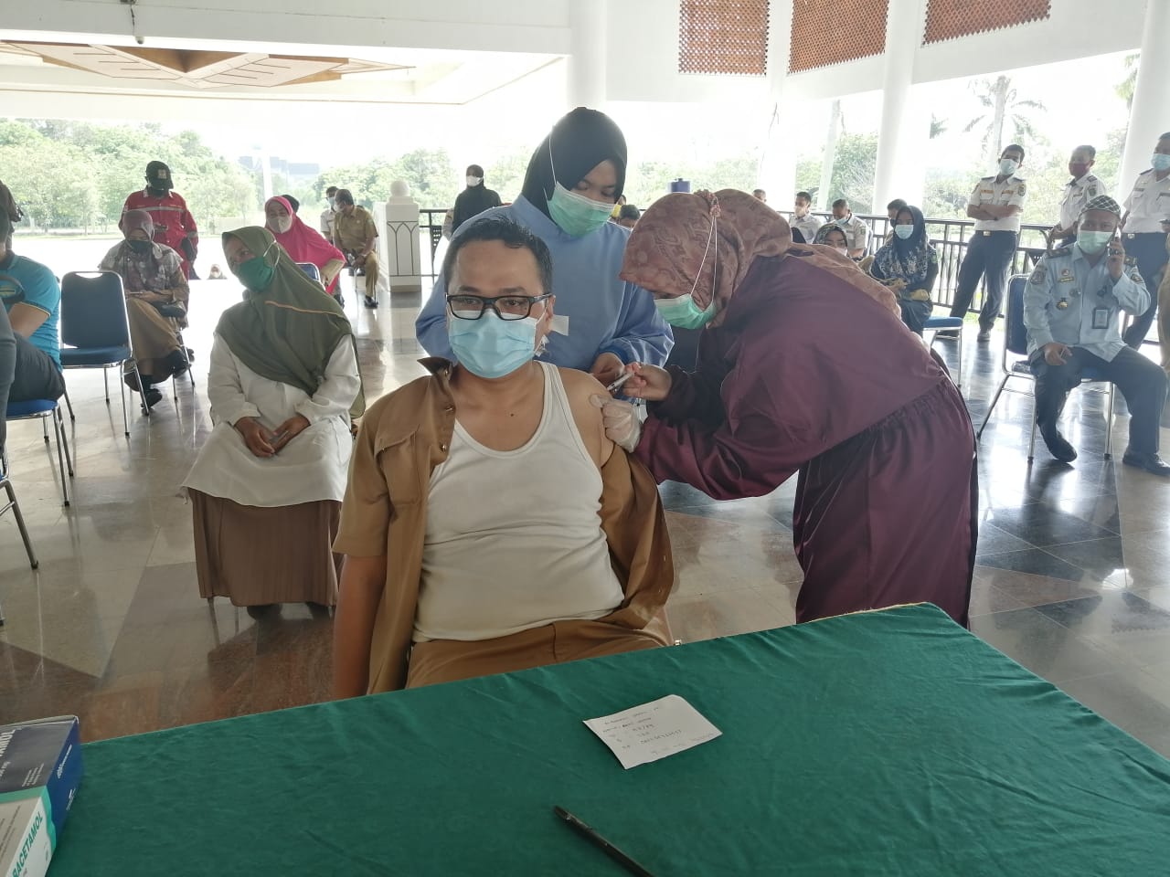 Pemkab Siak Gelar Vaksinasi Massal Secara Bertahap Untuk Pns, Lansia, Penghulu dan Perangkat Kampung