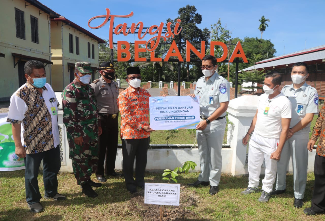 Hadiri Program Bina Lingkungan, Arfan 