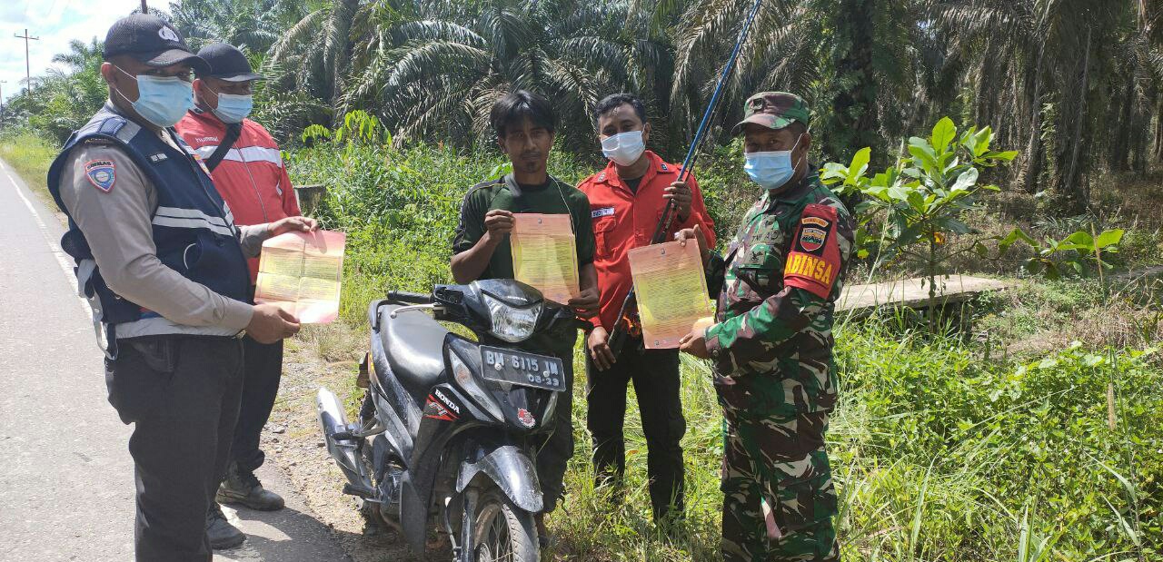Patroli Terpadu Cara Babinsa Koramil 15/KK Mencegah Karhutla Di Wilayah Binaan