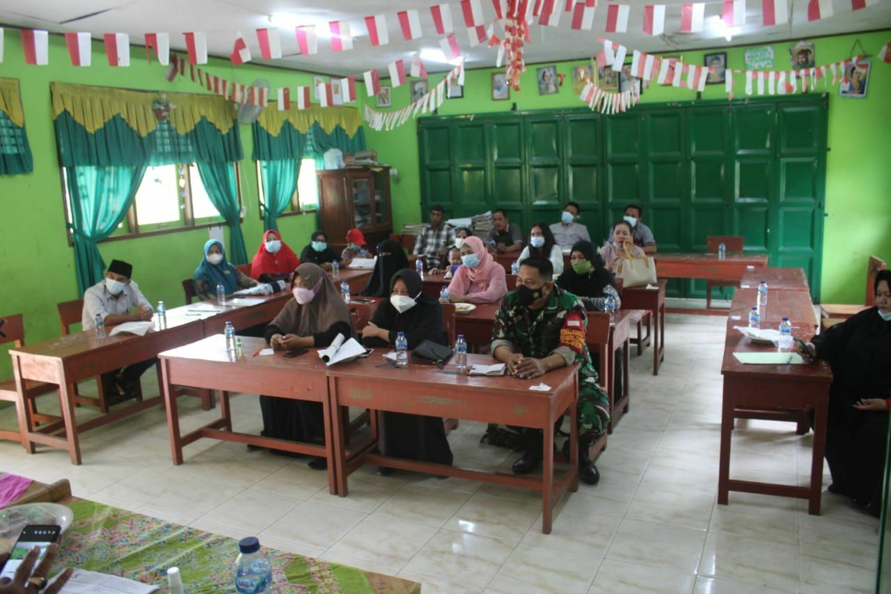 Babinsa Hadiri Sosialisasi Persiapan Pembelajaran Tatap Muka Terbatas Di Masa Pandemi Covid 19