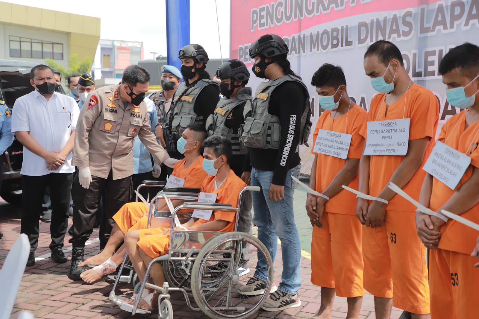 Hanya 4 Hari, Tim Jatanras Ditreskrimum Polda Riau, Ringkus 8 Pembakar Mobil Dinas Lapas Pekanbaru