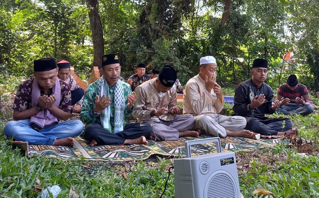 Anggota DPRD Kampar Said Abdullah, Tradisi Ziarah Kubur Dihari Rayo Onam Harus Terus Dilestarikan