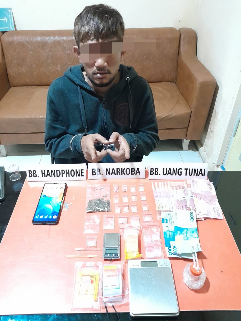 Pengedar Narkoba Berhasil di Ringkus Satnarkoba Polres Kampar di Kota Pekanbaru