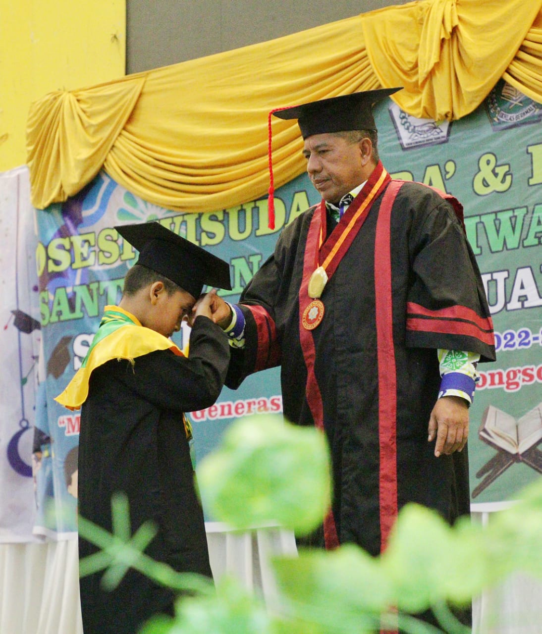 1230 Santri MDTA dan TPQ se Kecamatan Tualang Ikuti Sesi Wisuda