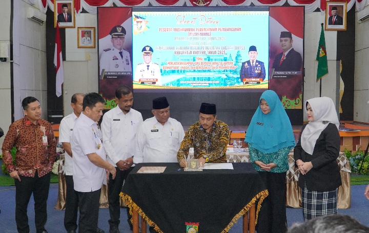 Bappeda Kampar Gelar Musrenbang Tahun 2024, ini yang Disampaikan Pj Bupati Hambali