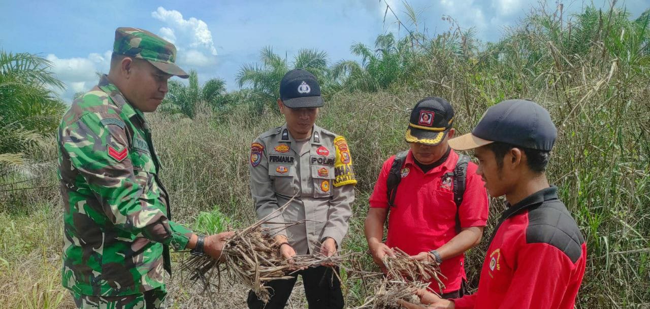 Ini Langkah Pencegahan Karhutla Dilakukan Petugas di Kabupaten Rokan Hulu