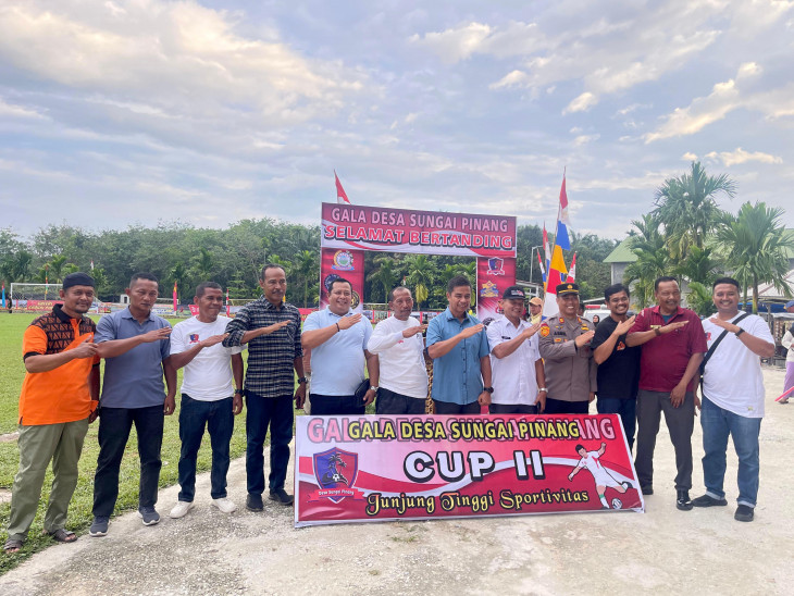Buka Secara Resmi Open Turnamen, Pj Sekda Kampar Ingatkan Untuk meningkatkan Persaudaraan dan Silatu