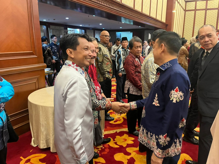 Pj Bupati Hambali dan Istri Ajak Warga Kampar di Jakarta Sukseskan Pilkada di Kampar