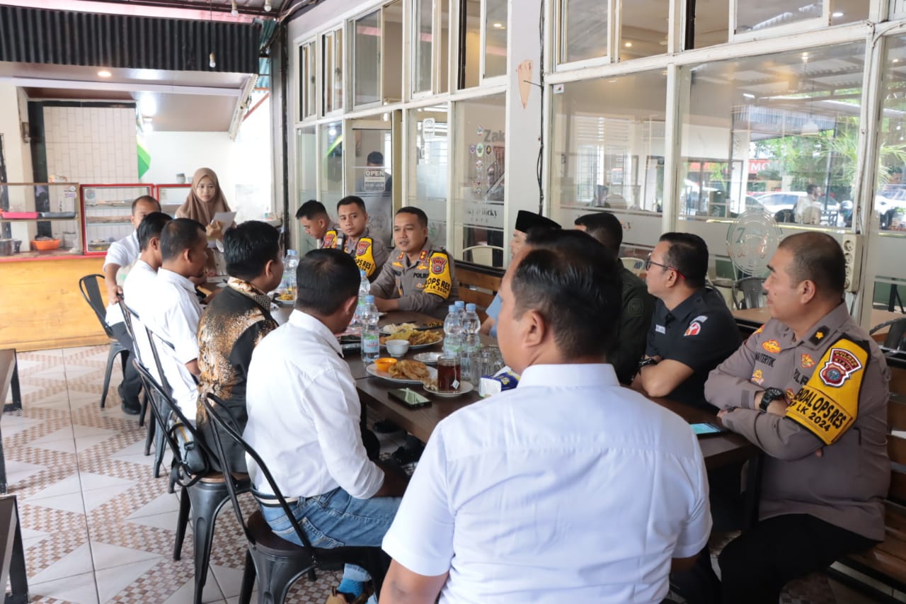 Coffe Morning dengan KPU, Bawaslu dan Tim Paslon, Kapolres Kampar Titip Jaga Kondusivitas