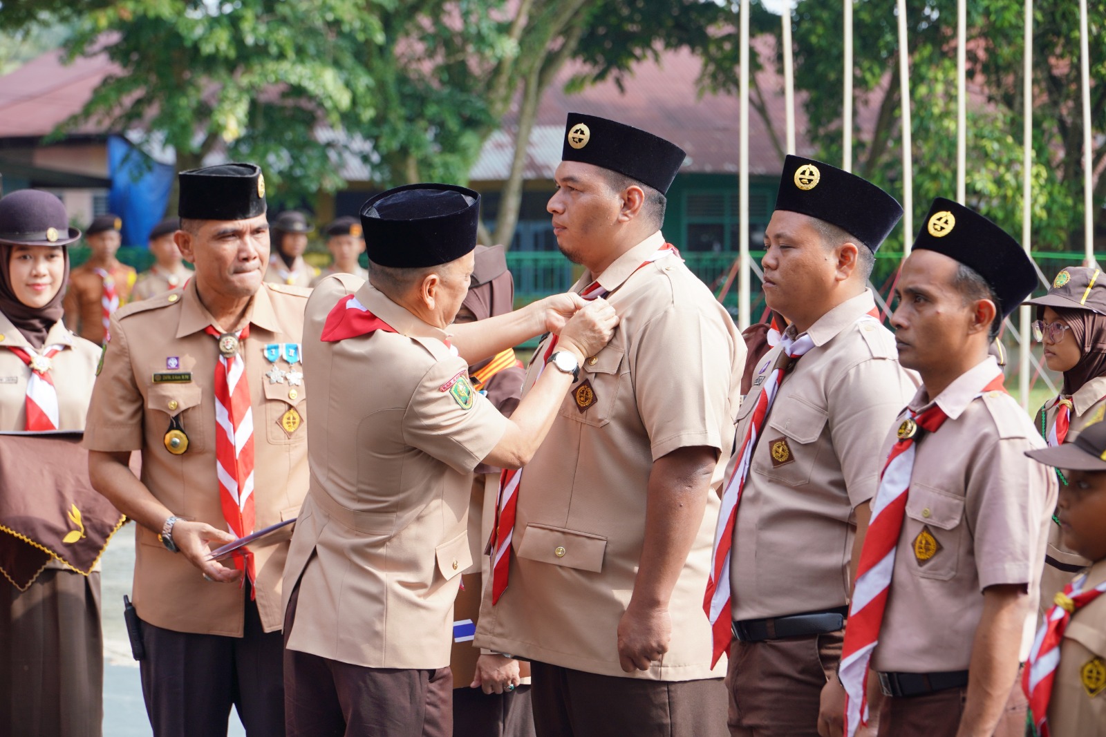 Pj Bupati Kampar Jadi Pembina Pada Apel Peringatan Hari Pramuka Ke 63 Tahun 2024