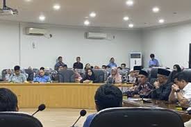 Perjuangkan Nasib TKS Nakes, Wakil Ketua DPRD Kampar Iib Nursaleh Sentil Kebijakan Pemkab