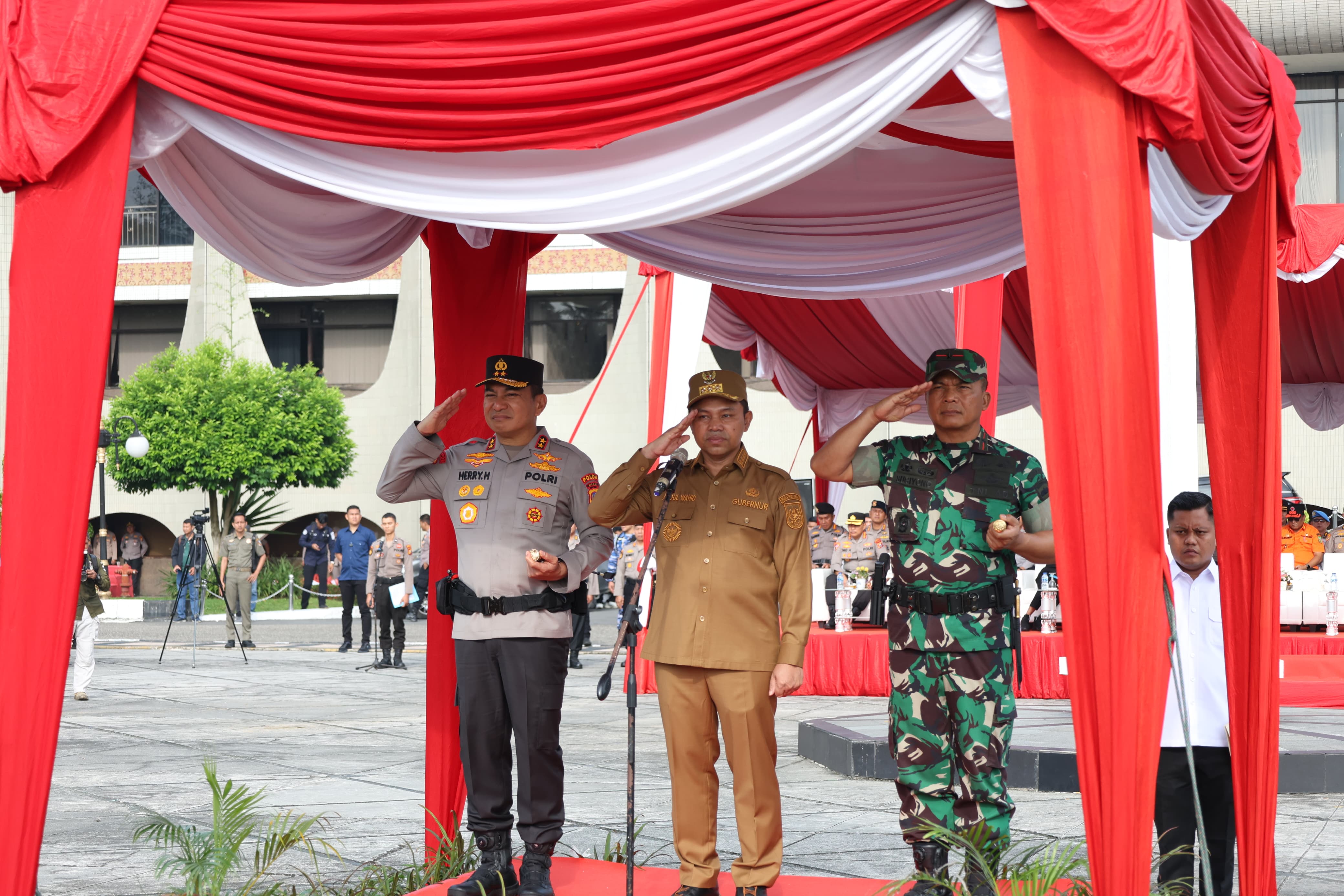 Apel Kesiapan Penyelenggara Jambore Karhutla Tahun 2025 di Gelar di Halaman Kantor Gubernur