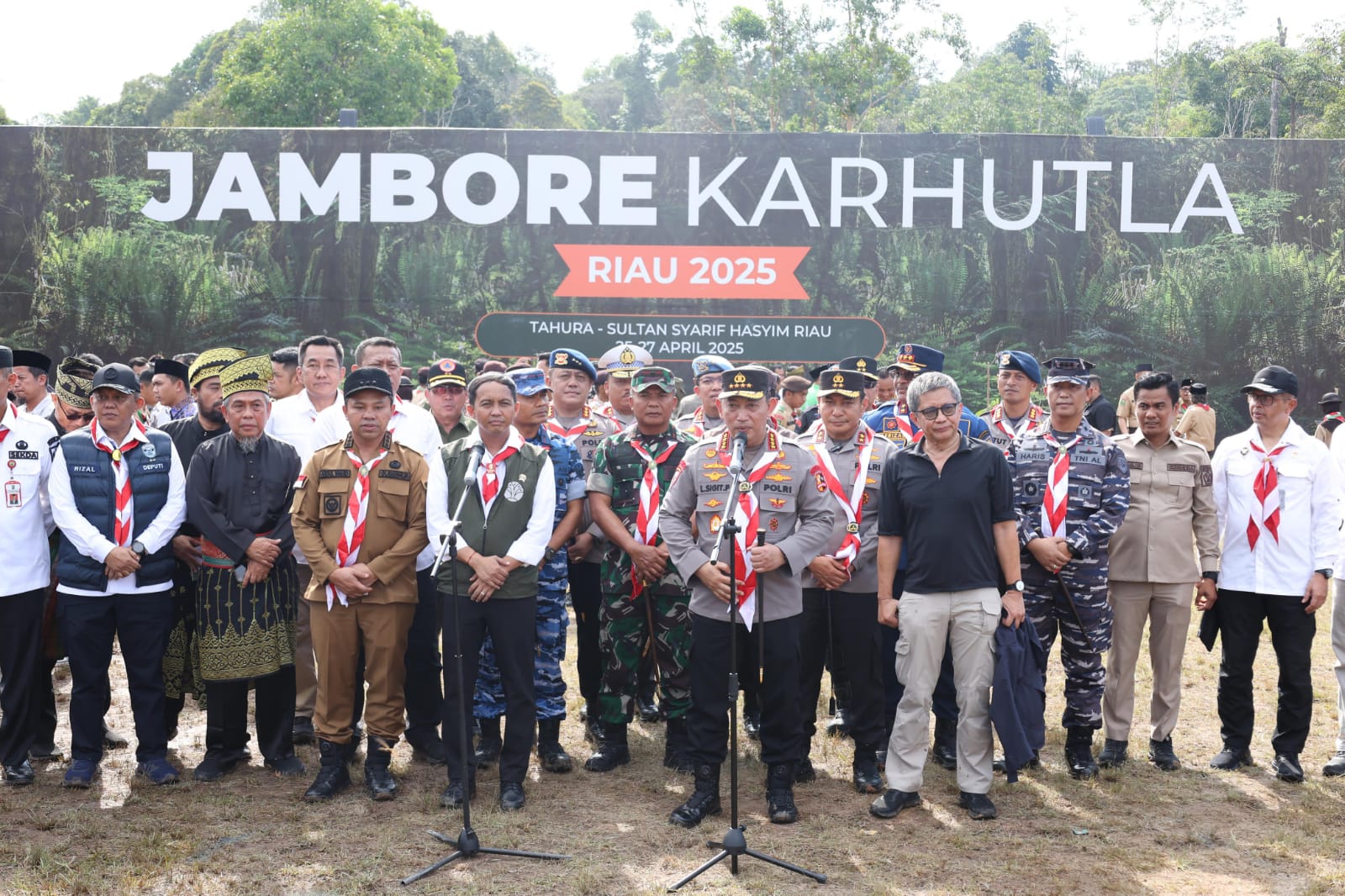 Kapolri Pimpin Pembukaan Jambore Karhutla Riau 2025, Pemuda Ujung Tombak Penjaga Kelestarian Lingkun