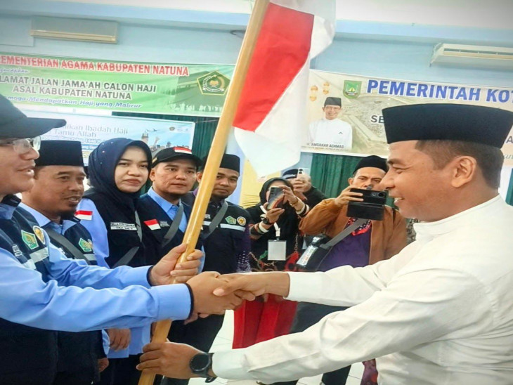 Bupati Kampar Lepas Keberangkatan JCH Kampar Menuju Tanah Suci