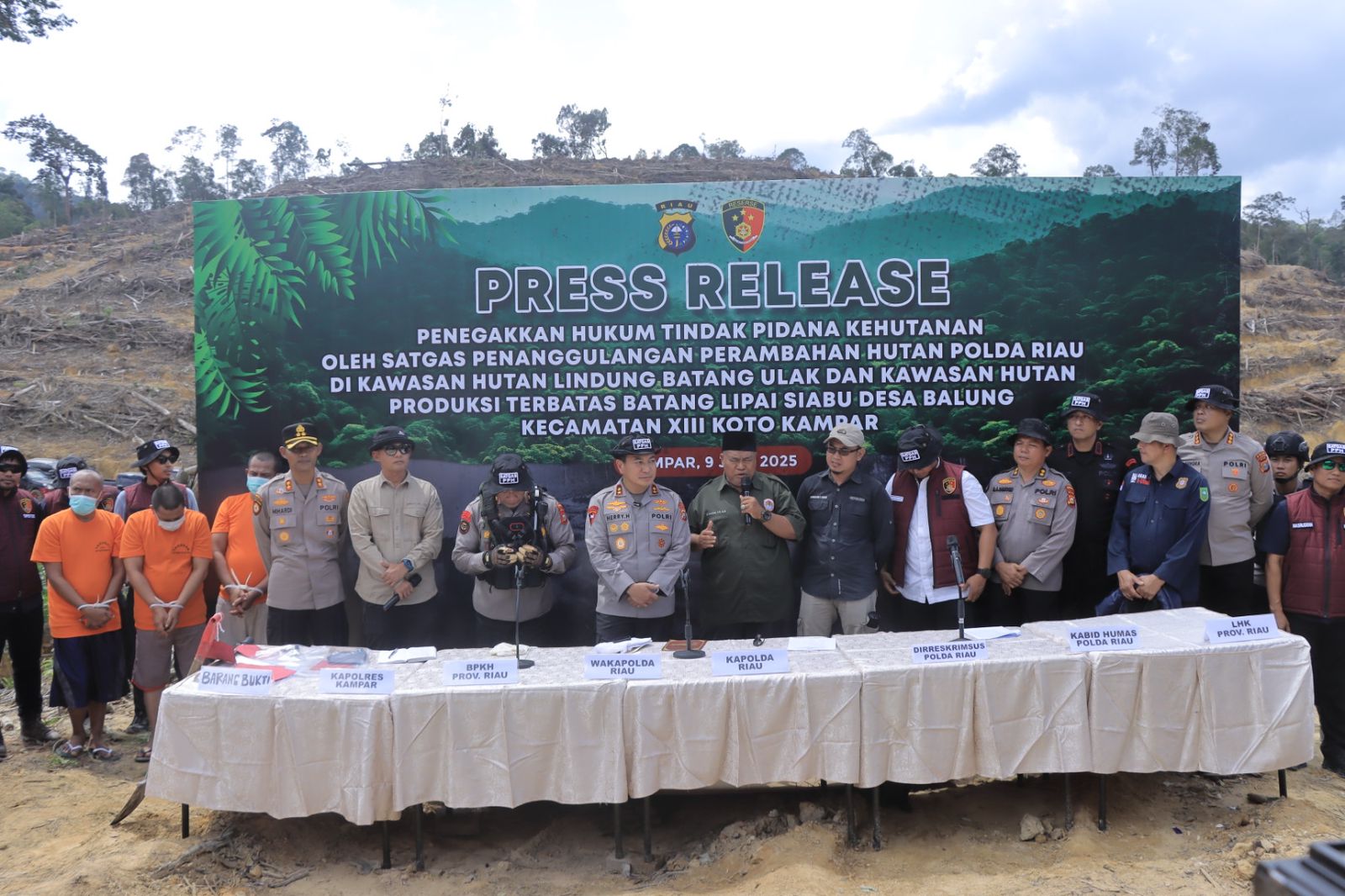 Polda Riau Tangkap Pelaku Perambahan Hutan di Kampar
