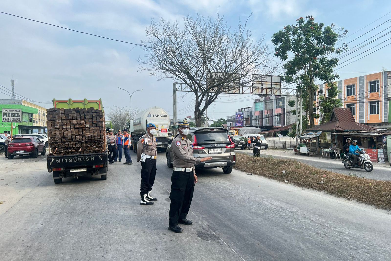 Puluhan Pelanggar Terjaring Operasi Patuh Lancang Kuning 2025 di Pekanbaru