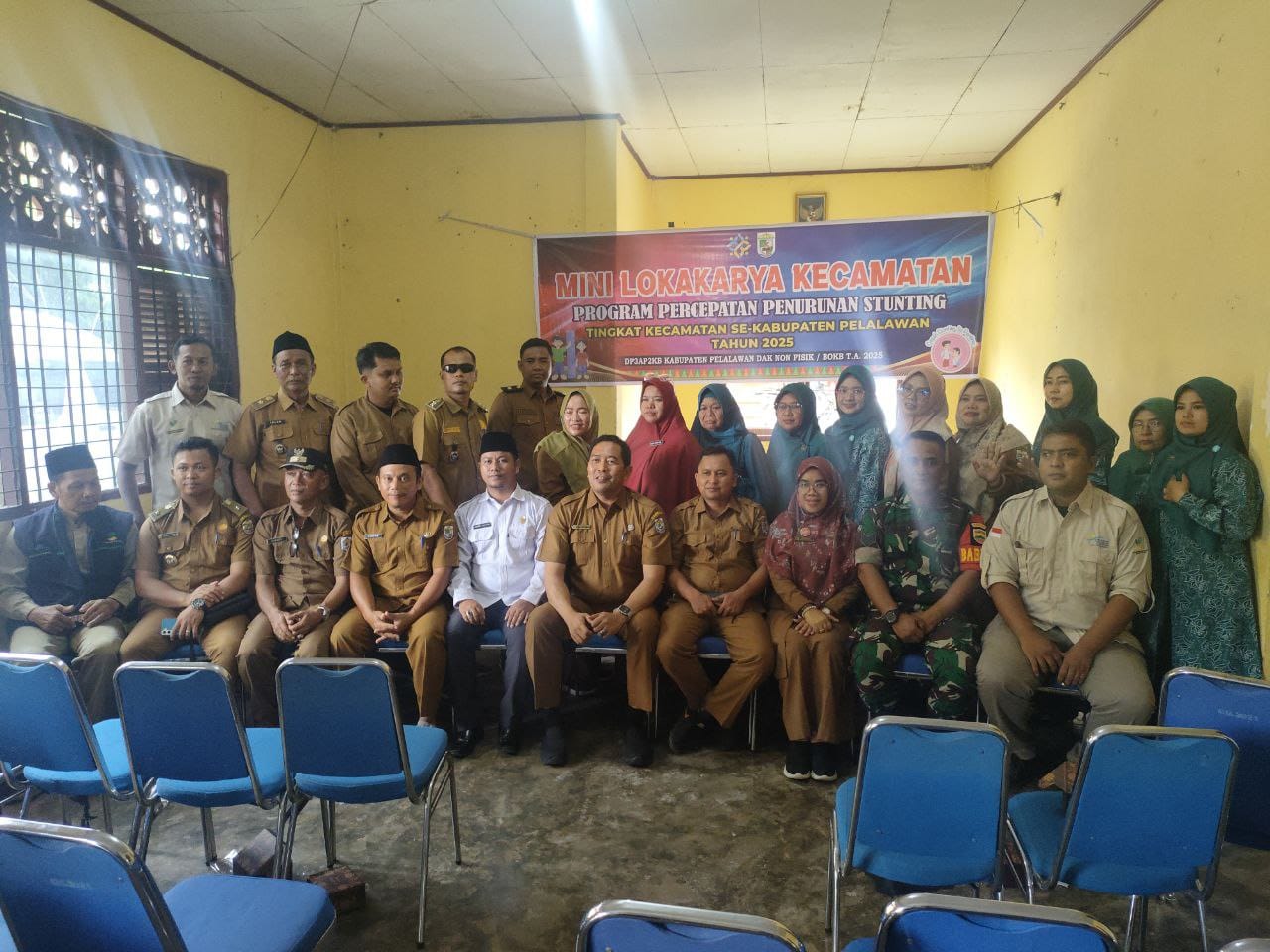 Dukung Penurunan Stunting, Babinsa Serma Fauzi Warman Hadiri Giat Lokakarya Mini