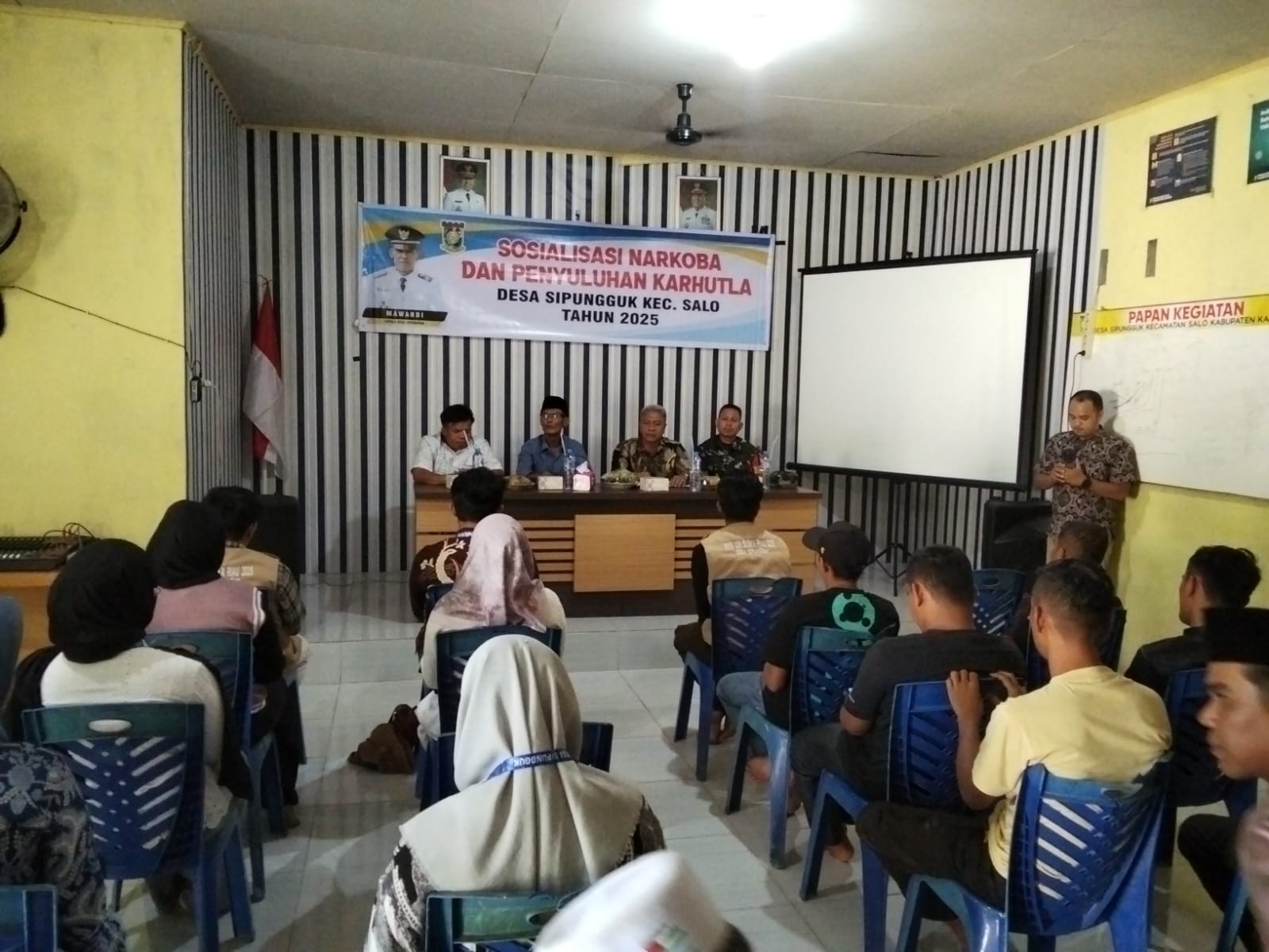 Babinsa Koramil 01/Bkn Hadiri Acara Sosialisasi Bahaya Tentang Narkoba Dan Penyuluhan Karhutla 