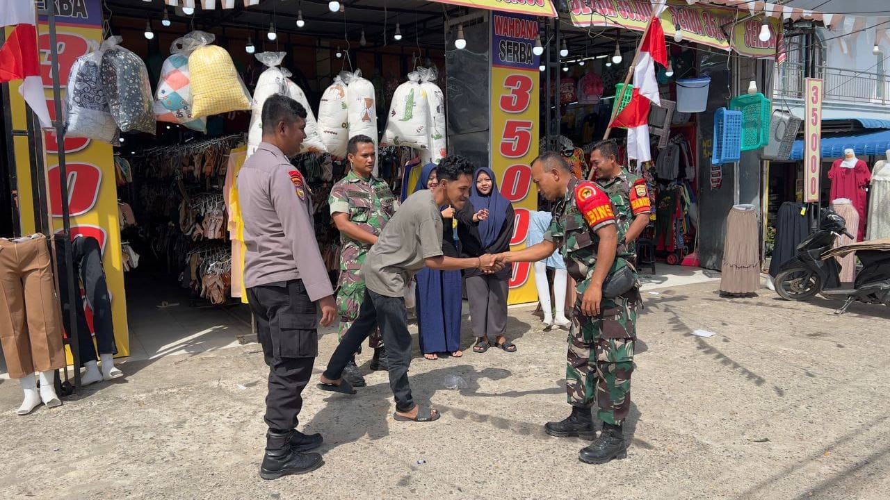 Libur Bukan Halangan, Anggota Koramil 08/ Tandun Gencarkan Patroli Siang Demi Keamanan Warga