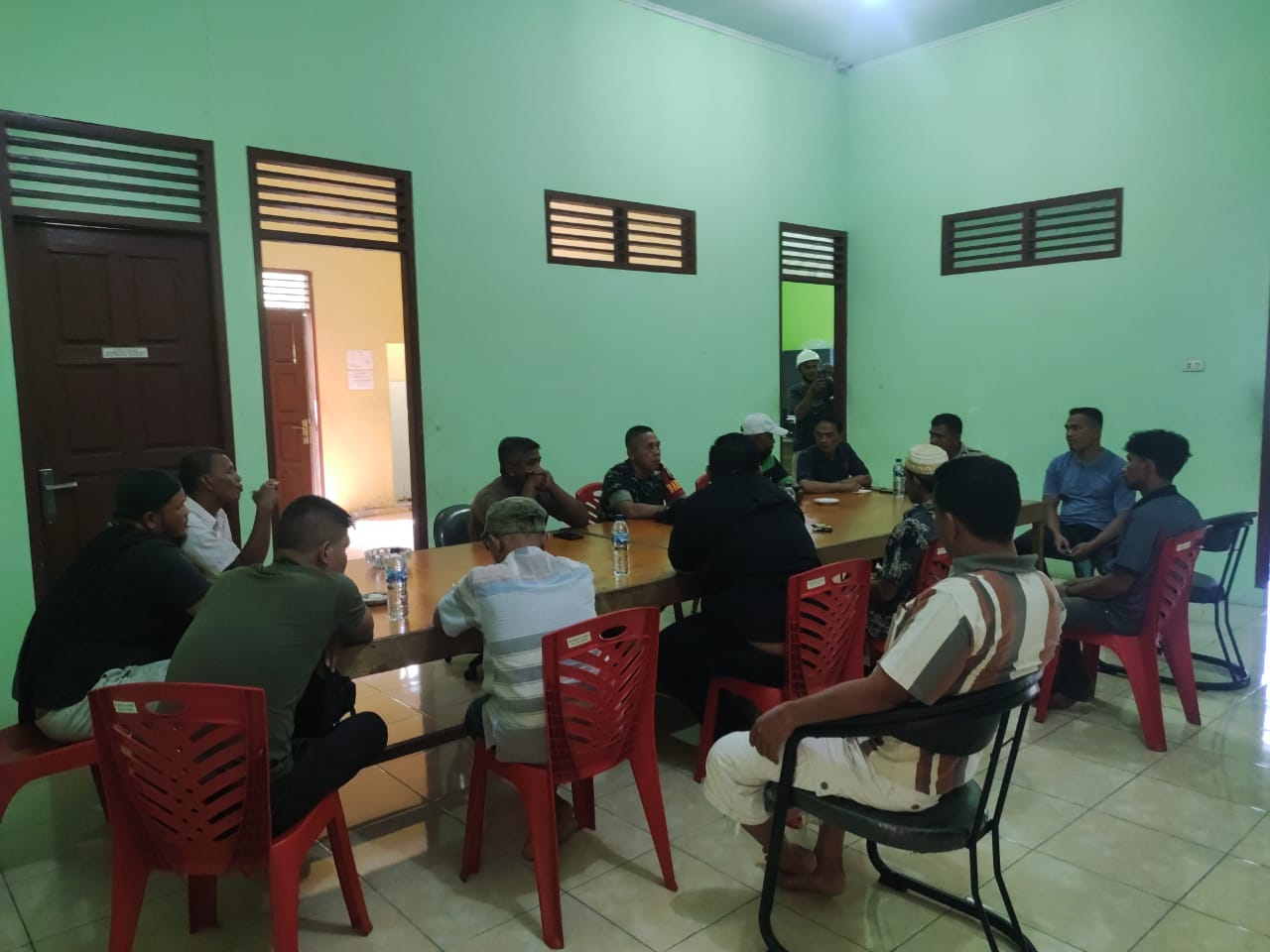 TNI Polri Tingkatkan Ramah Tamah Dalam Menjaga Kondusifitas Wilayah