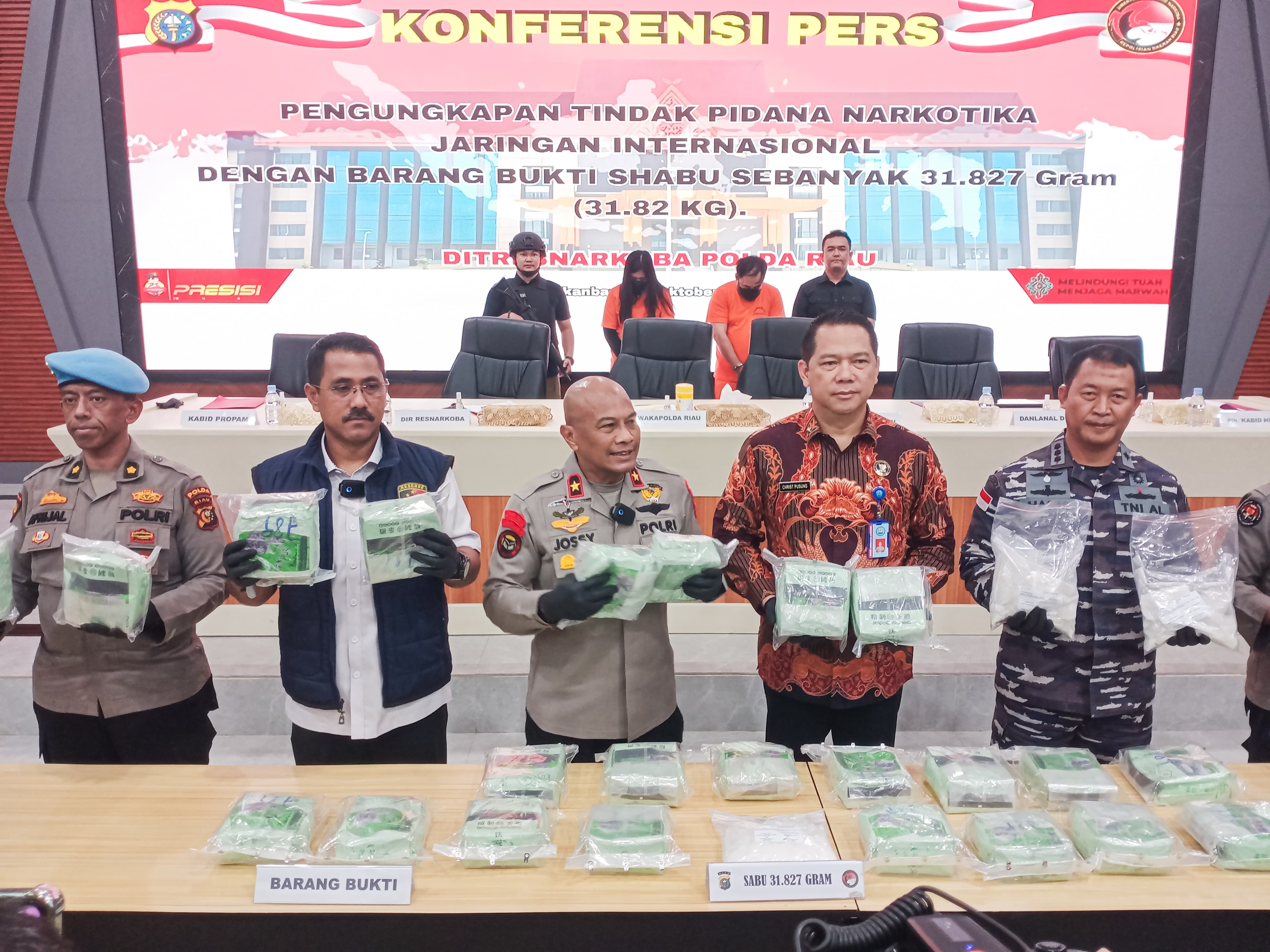 Polda Riau dan Lanal Dumai Gagalkan Penyelundupan 32 Kg Sabu Asal Malaysia