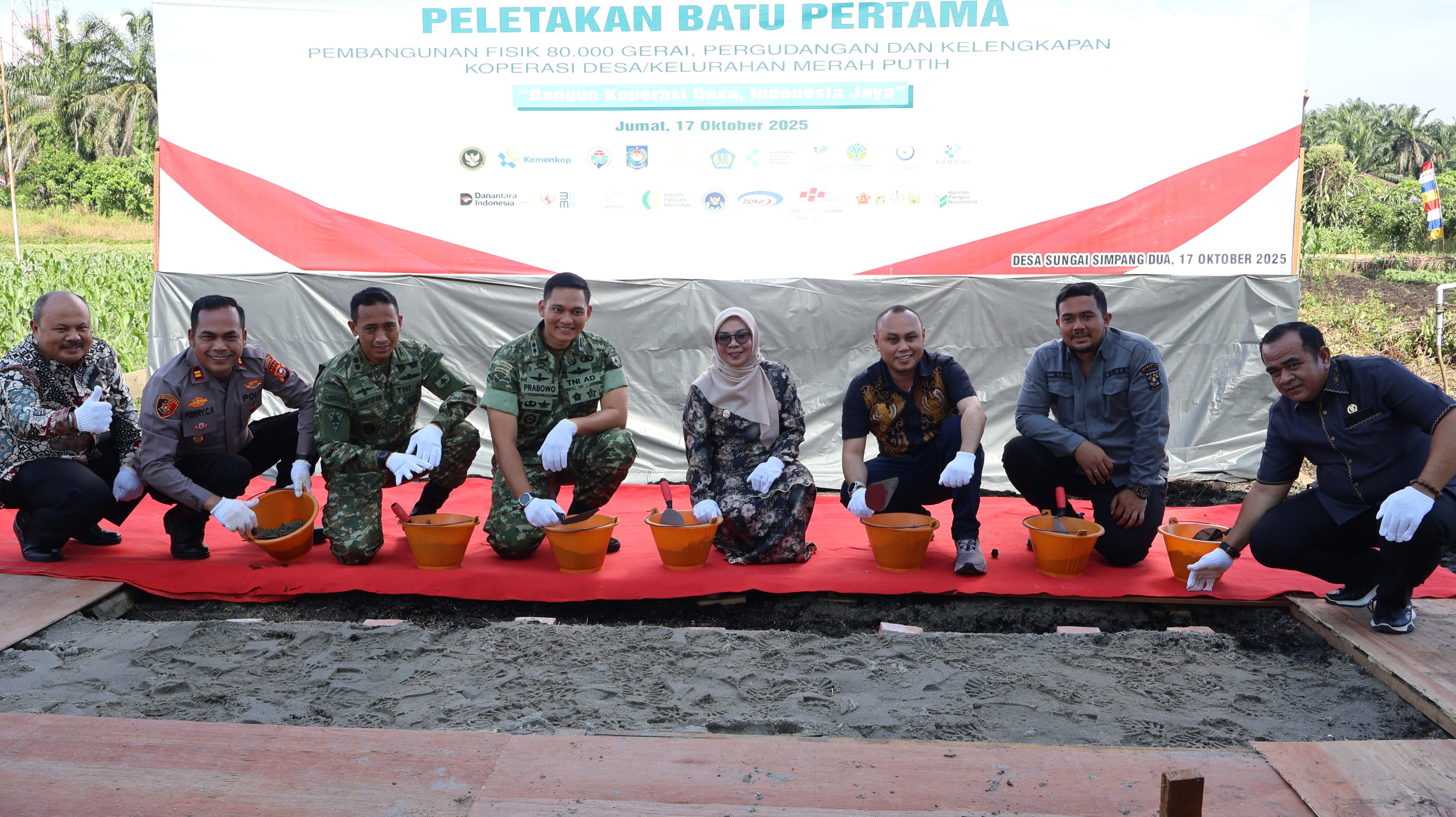 Dandim 0313/KPR, Hadiri Groundbreaking Pembangunan Gerai Pergudangan dan Kelengkapan KDMP