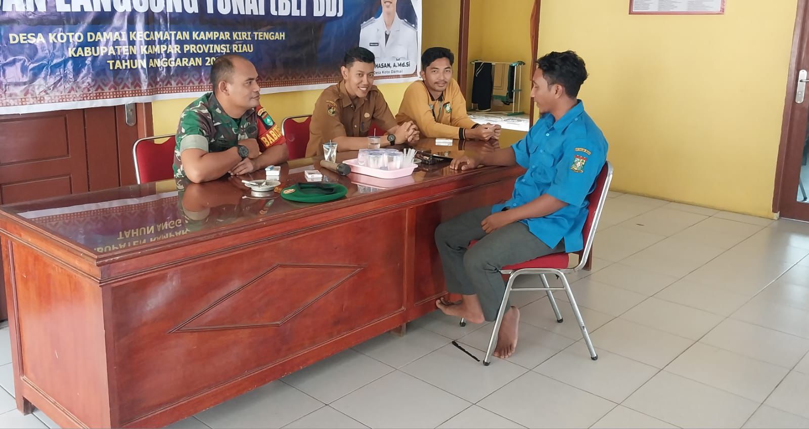 Mempererat Keakraban Babinsa Komsos dengan Perangkat Desa