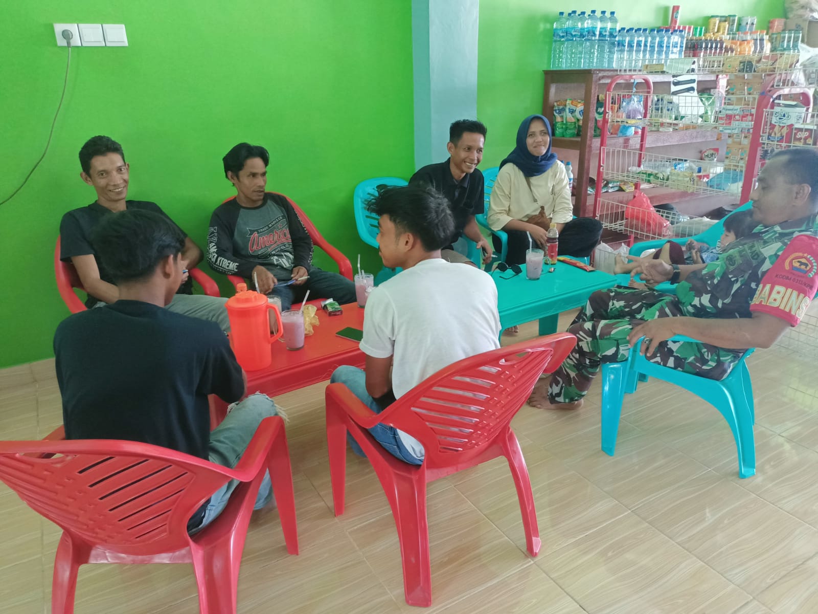 Babinsa Koramil 14/Kepenuhan, Sampaikan Bahaya Salah Gunakan Narkoba Kepada Para Pemuda