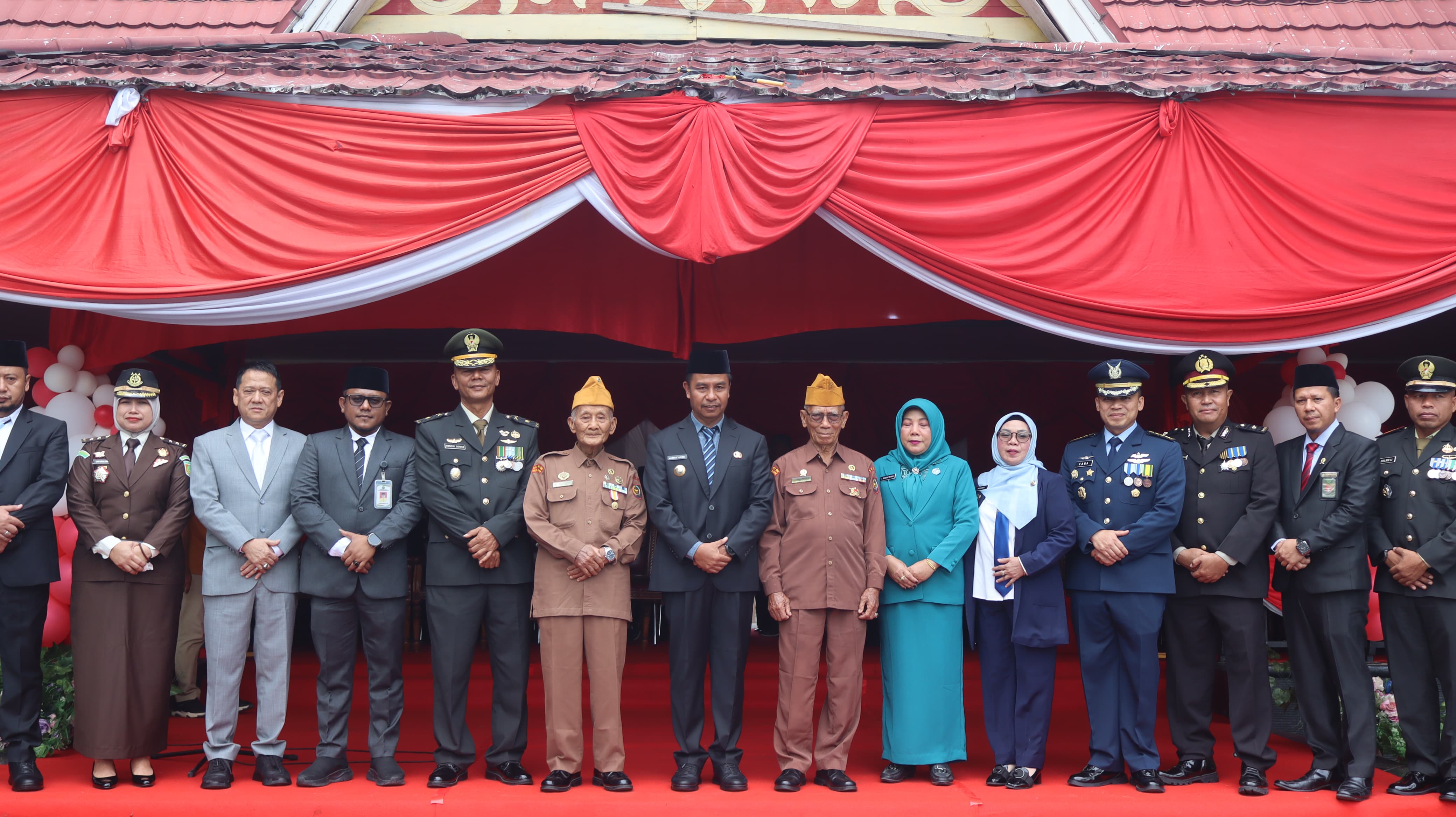 Semangat Pahlawan Dikumandangkan di Kampar, Dandim 0313/Kpr Ajak Teladani Kesabaran dan Keikhlasan
