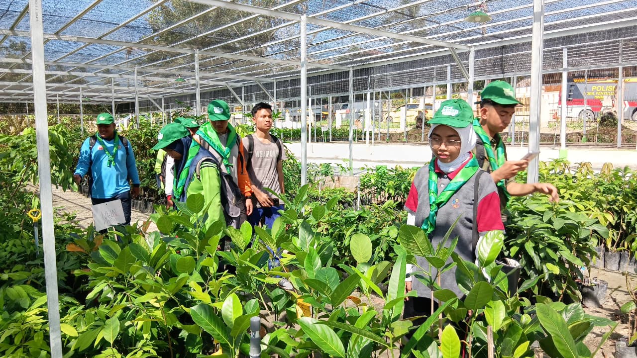 Keseruan Siswa SMA di Riau Jadi, Eco Detective, di Workshop Green Policing