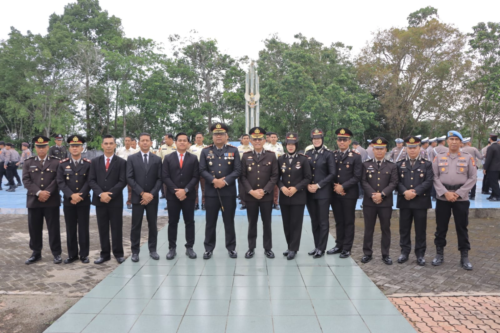 HUT Satpam ke-45: Kapolres Kampar Pimpin Ziarah & Tabur Bunga di TMP, Satpam Pilar Keamanan