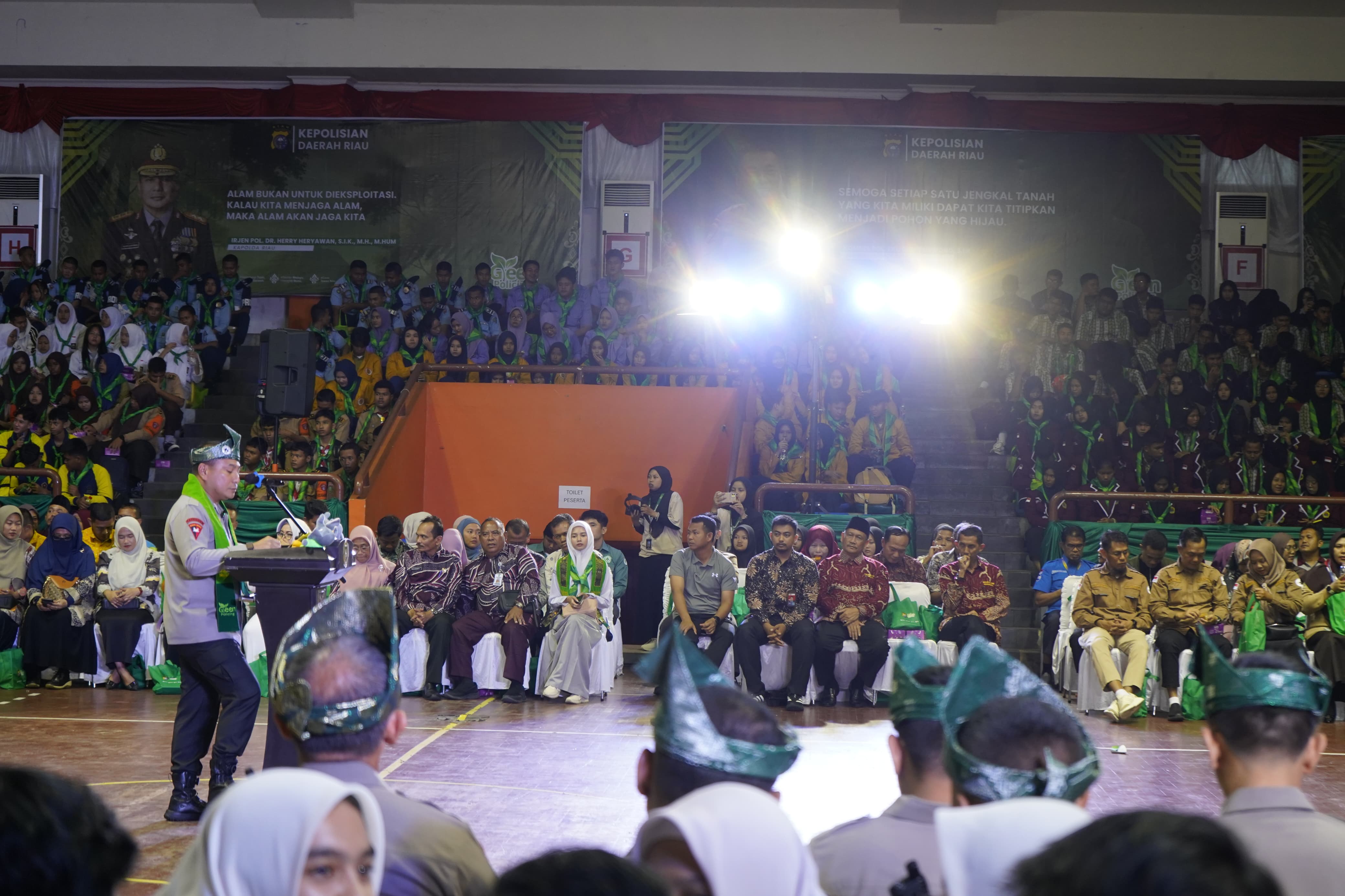 Kapolda Riau di Hadapan 1.000 Pelajar: Generasi Muda Penentu Masa Depan Alam dan Kepercayaan Publik