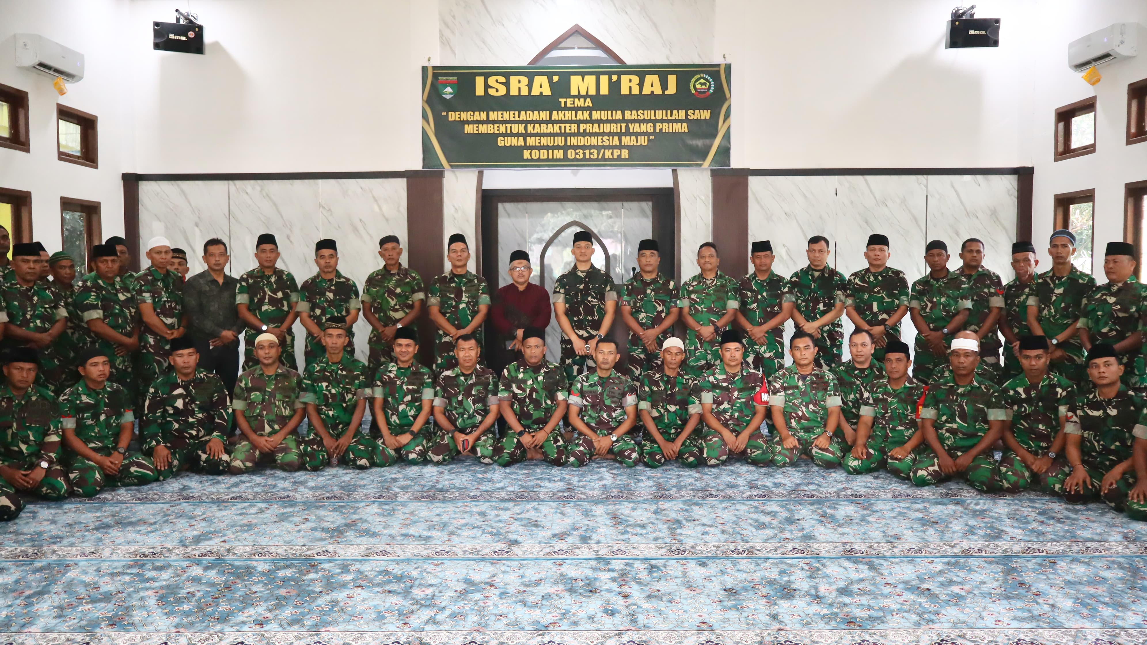Kodim 0313/KPR Gelar Peringatan Isra' Miraj, Teladani Akhlak Rasulullah SAW, Bentuk Prajurit Prima