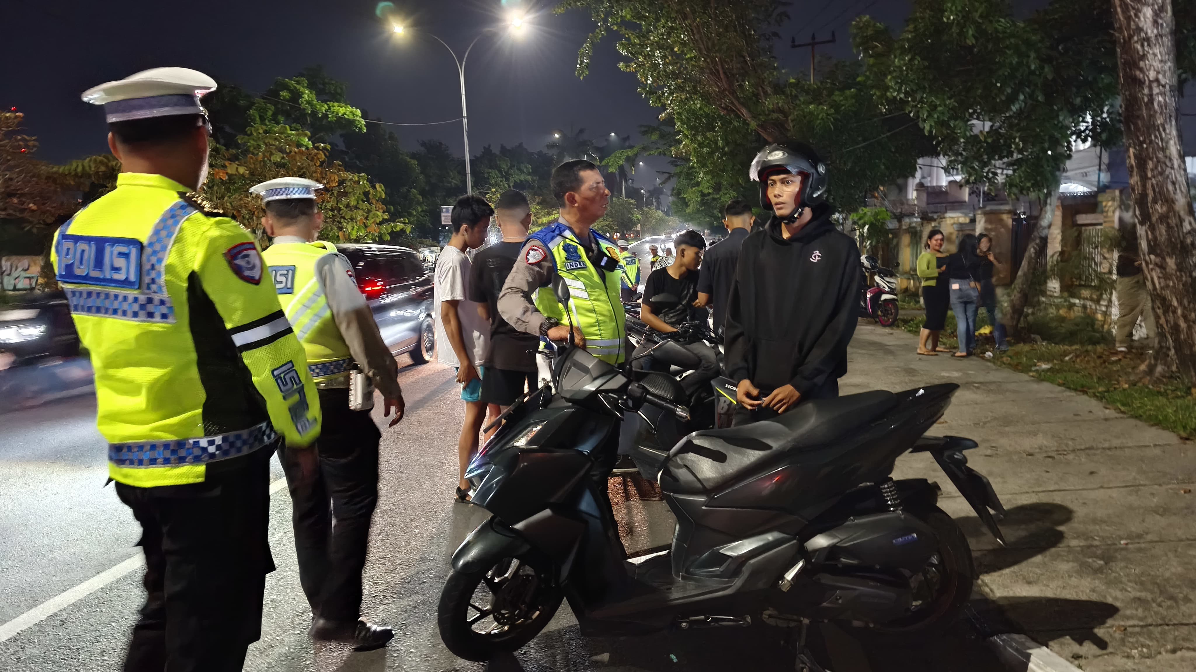 Blue Light Patrol Ditlantas Polda Riau, Tegakkan Ketertiban Lalu Lintas Jelang Operasi Keselamatan 2