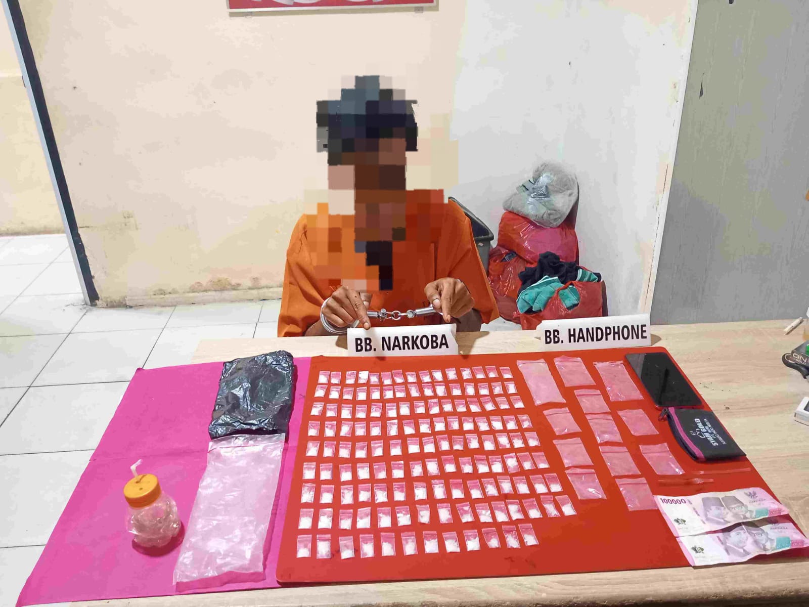 Satnarkoba Polres Kampar Ringkus Pengedar Sabu di Kampa, 132 Paket Diamankan