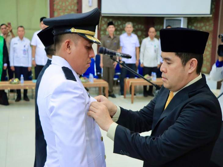 Pj Sekda Kampar Lantik Dan Kukuhkan Pejabat Pimpinan Tinggi Pratama Dan Jabatan Administrator